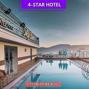 https://star-hotel.dananghotels.net